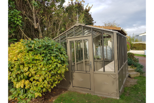 L'ATELIER DES SERRES - Culture du potager - Salle de presse - Amsterdam Communication