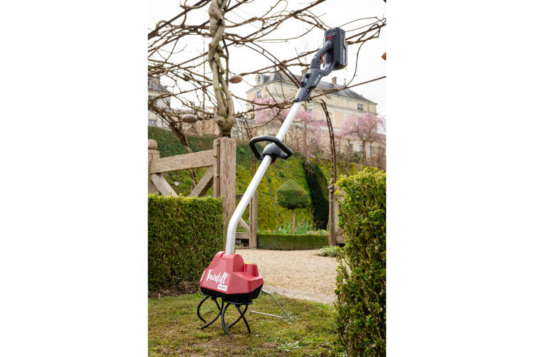 PUBERT - Outillage - Salle de presse - Amsterdam Communication