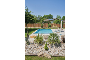 DANIEL MOQUET - Piscine - Salle de presse - Amsterdam Communication