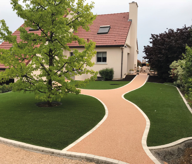 ©Daniel Moquet - Pavé la Couture - Hydrostar pour une allée de maison